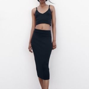 ZARA RIB CROP TOP